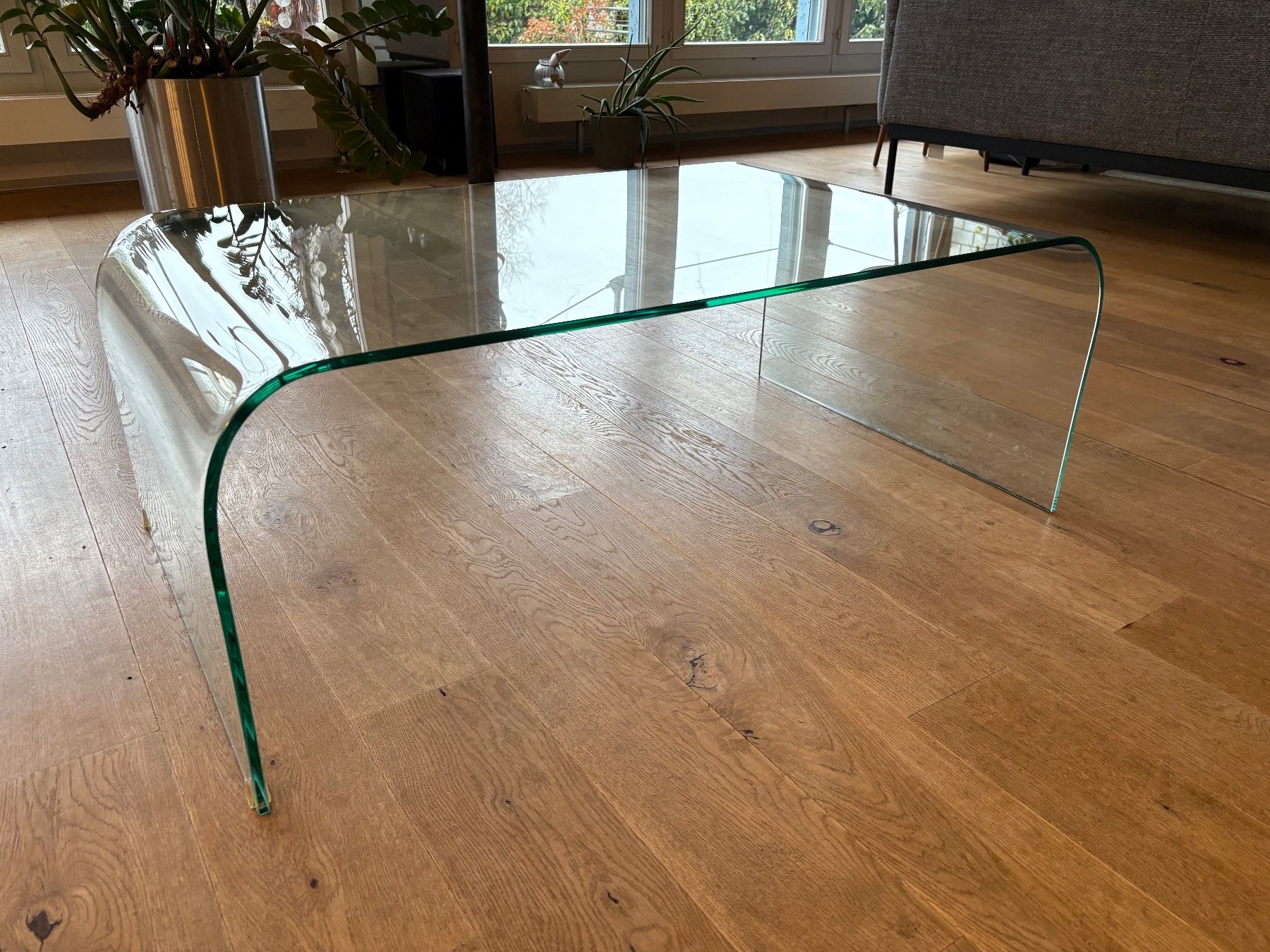 Tische: Transparenter Couchtisch, Top Zustand! – Gebraucht aus Pieterlen von mik_98fm