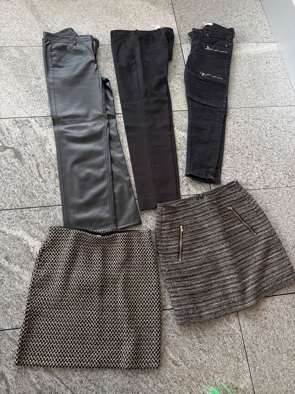 Kleiderpakete: Schönes Damen Kleiderpaket – Gebraucht aus Baar von moritz1960