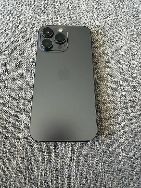 Telefoni cellulari / Smartphones: Iphone 13Pro – Usato da Dietlikon venduto da MRenevey 1
