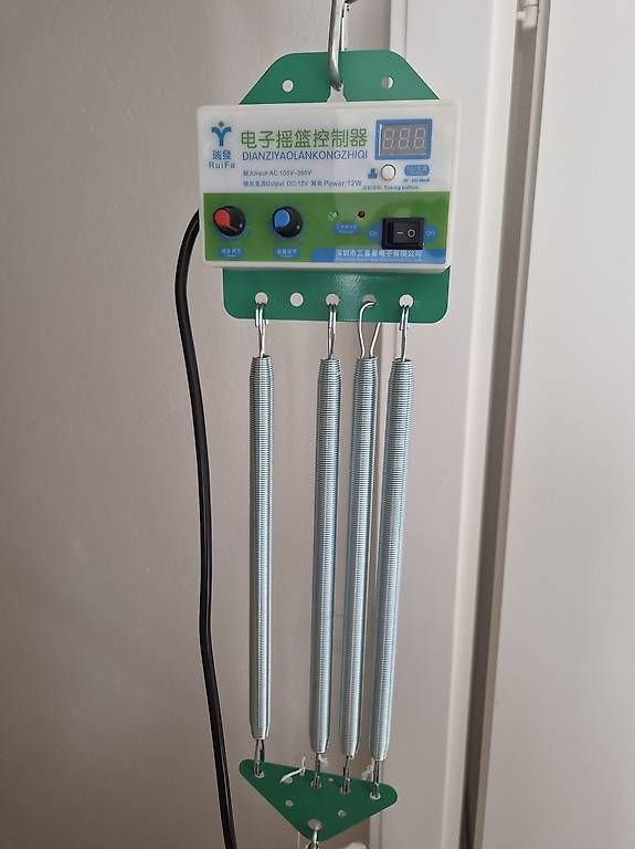 : Federwiege Dondolo mit Motor – Usato da Münchenbuchsee venduto da bet_xw6c 1