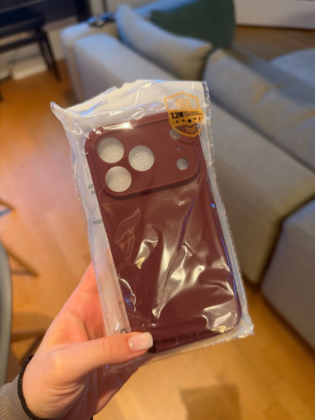 Covers & Schutzfolien: IPhone 18 Pro Hülle – Gebraucht aus Zürich von and_9bmb 3