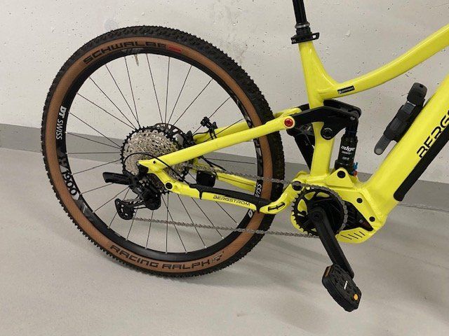 Bergstrom Biciclette: Bergstrom XCV 869 E-Mountainbike Fully – Nuovo (secondo la descrizione) da St. Gallen venduto da Tobber 4