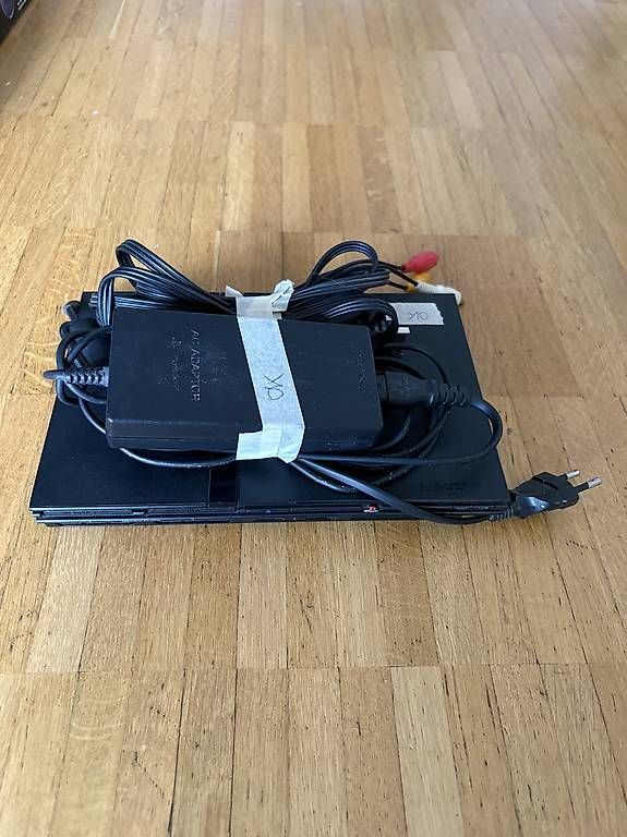 Consoles: VENDO PS2 completa di cavi e Joystick + giochi – D'occasion à Pregassona par gio_9s2l 1