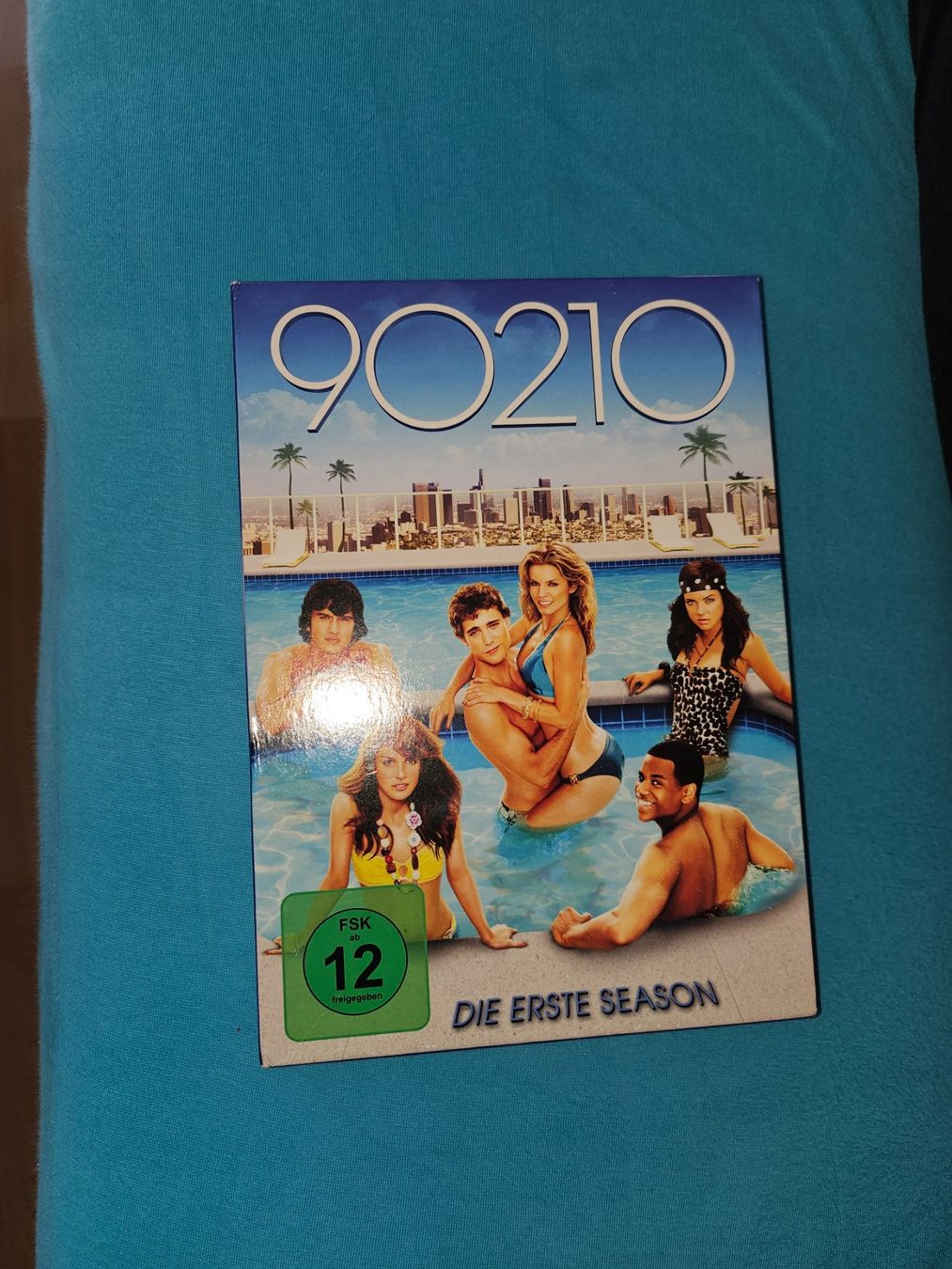 Tutti i DVDs: DVD Box: 90210 - Die erste Season – Usato da Thun venduto da Shame