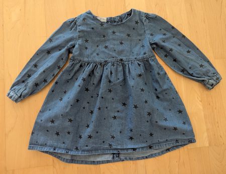 Kleid Jeansstoff Sterne Grösse 80 guter Zustand