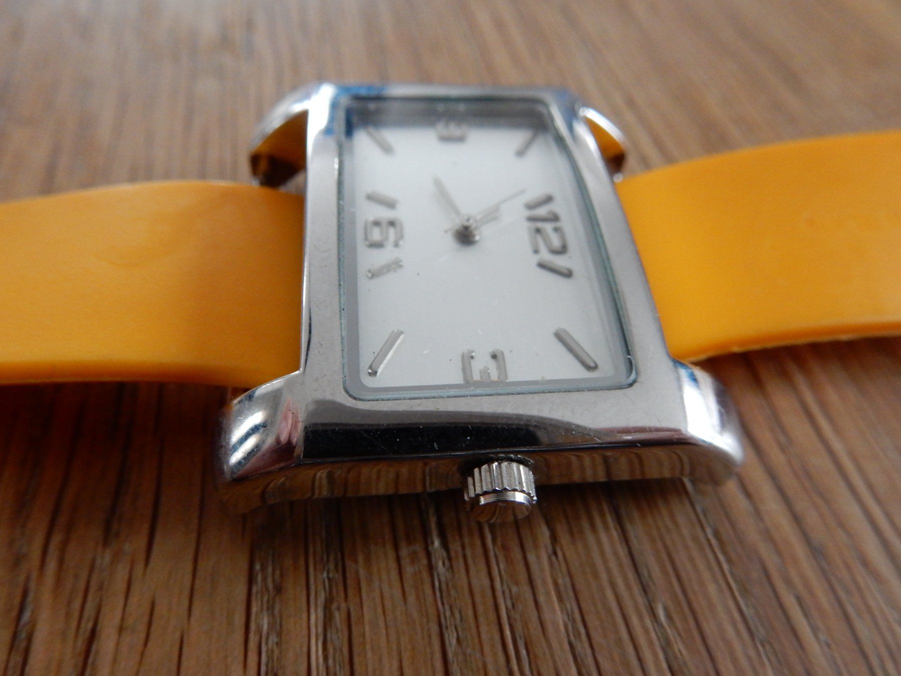 Orologi: Damen Uhr – Usato da Balsthal venduto da Subaru11 1
