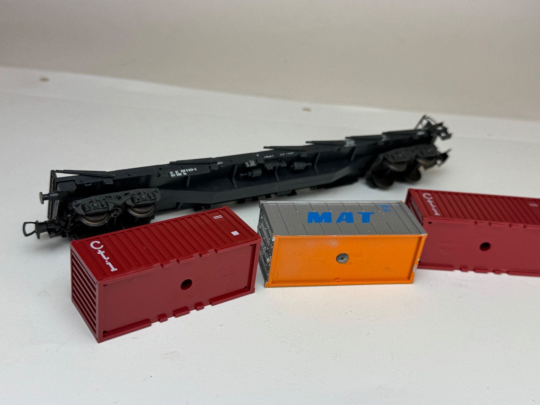 Liliput Modelleisenbahnen: Liliput Containerwagon  MAT 2x CTI – Gebraucht aus Elm von Wikmtz 3