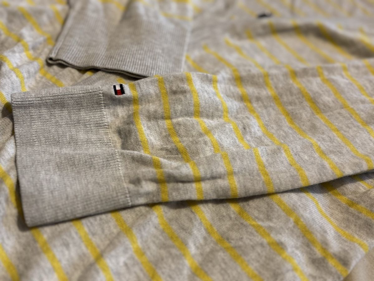 Tommy Hilfiger T-Shirts: T shirts Tommy Hilfiger taille S – Gebraucht aus Attalens von Skorpionica 2