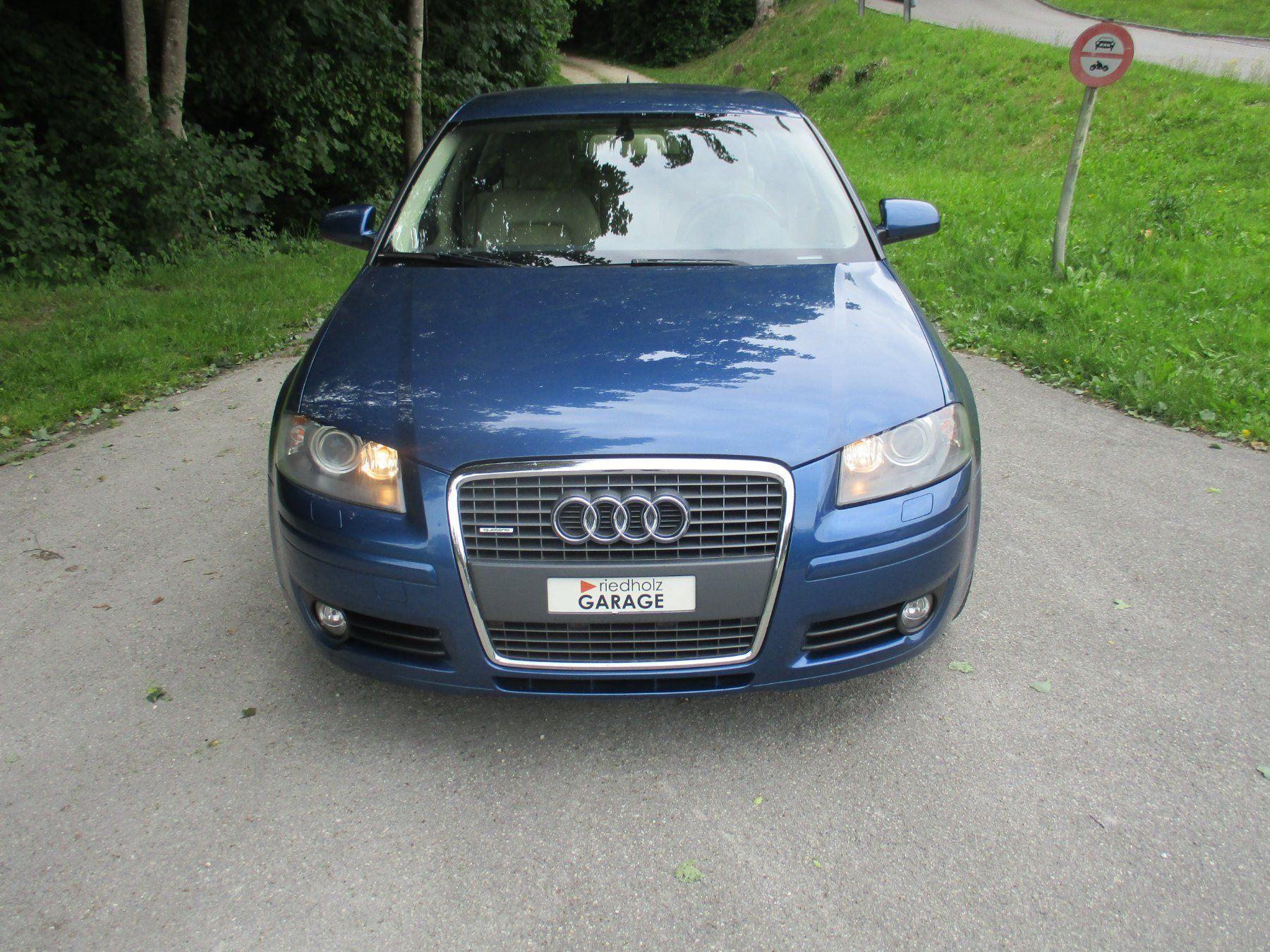 Audi Automobili: Audi A3 3.2 quattro 9.2025 MFK – Usato da Riedholz venduto da Riedholz-Garage 1