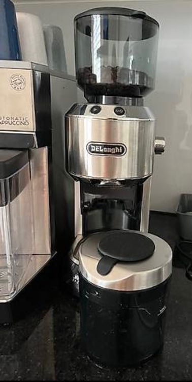 DELONGHI Kaffeem hle Dedica KG 521.M Kaufen auf Ricardo