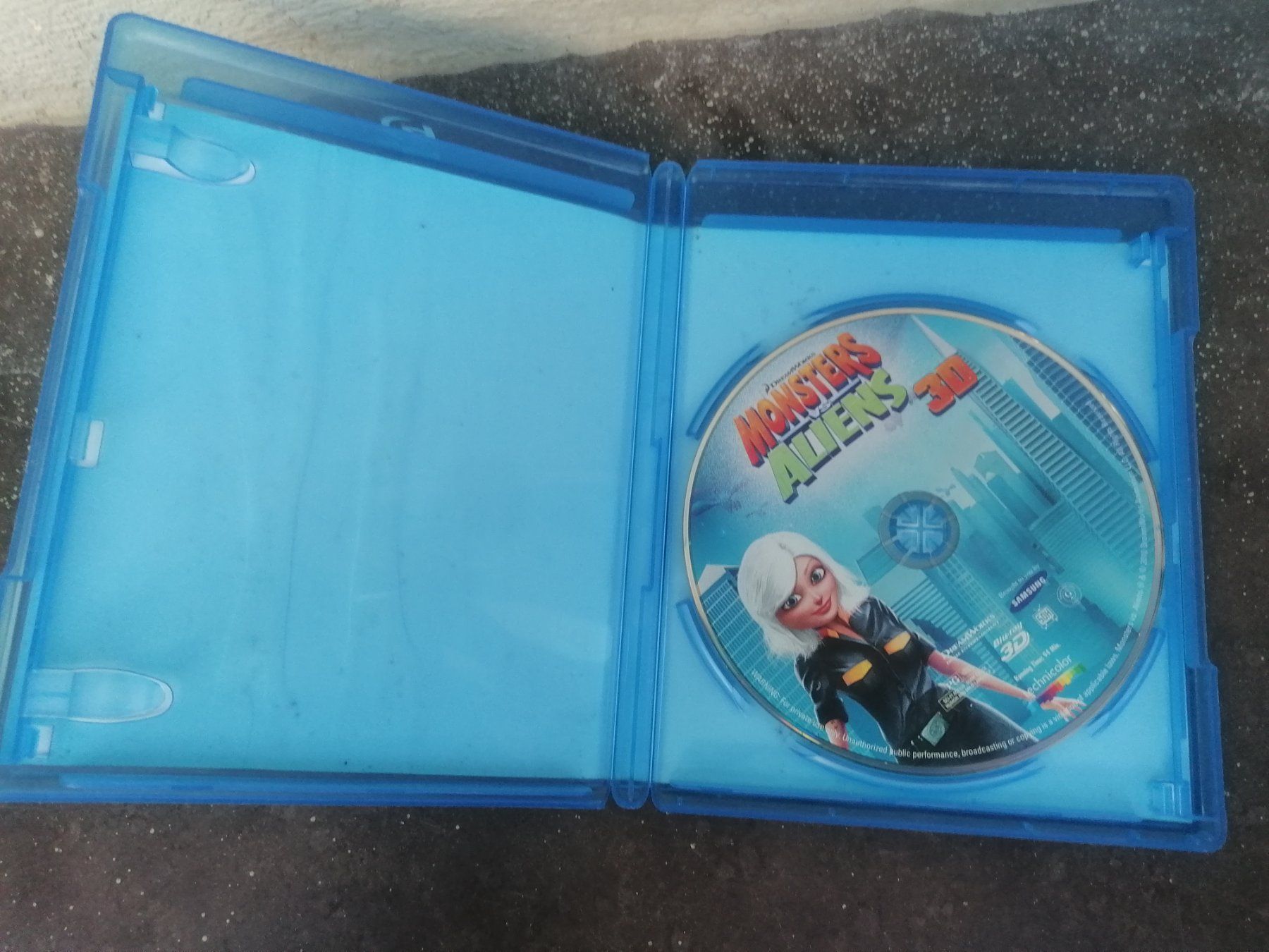 Tutti i DVDs: Monster Aliens 3D Blue Ray – Usato da Wünnewil venduto da Susuki125gt 1