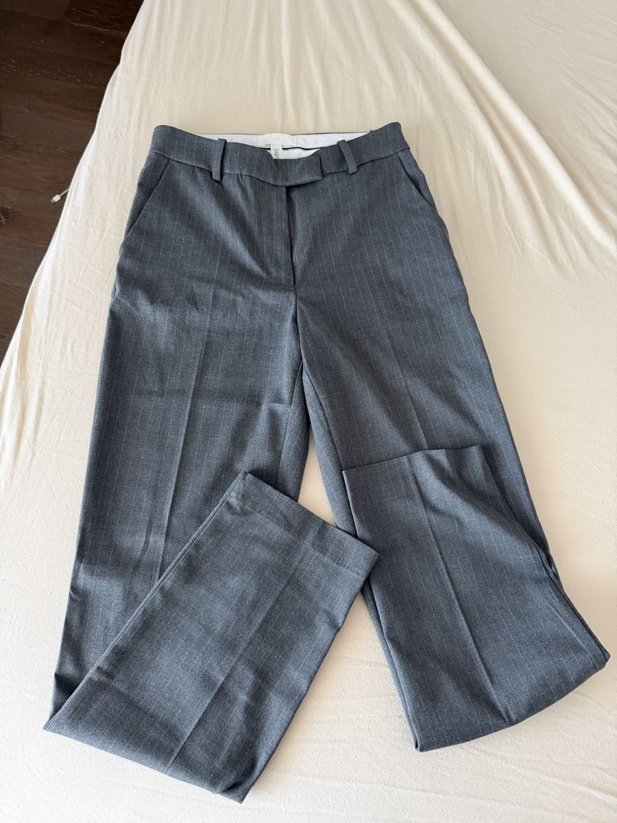 H&M Hosen: H&M Business Hose, 36 – Neu (gemäss Beschreibung) aus Münchenwiler von AM3280