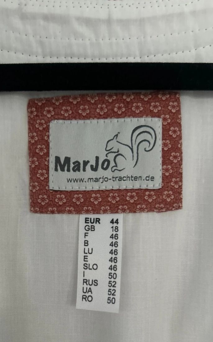 Robes: schönes Marjo Dirndl Gr. 44  – D'occasion à Niederbipp par kevintifu20 3