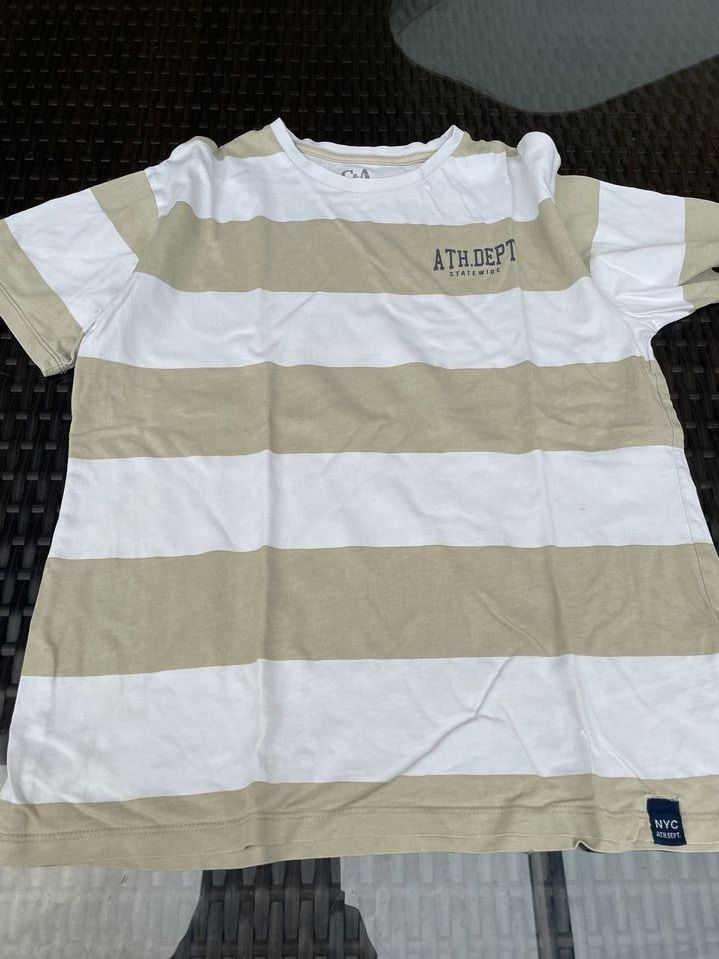 Camicie, T-shirt & Polo: Junge T-Shirt weiss beige 146/152 – Usato da Bergdietikon venduto da antovale