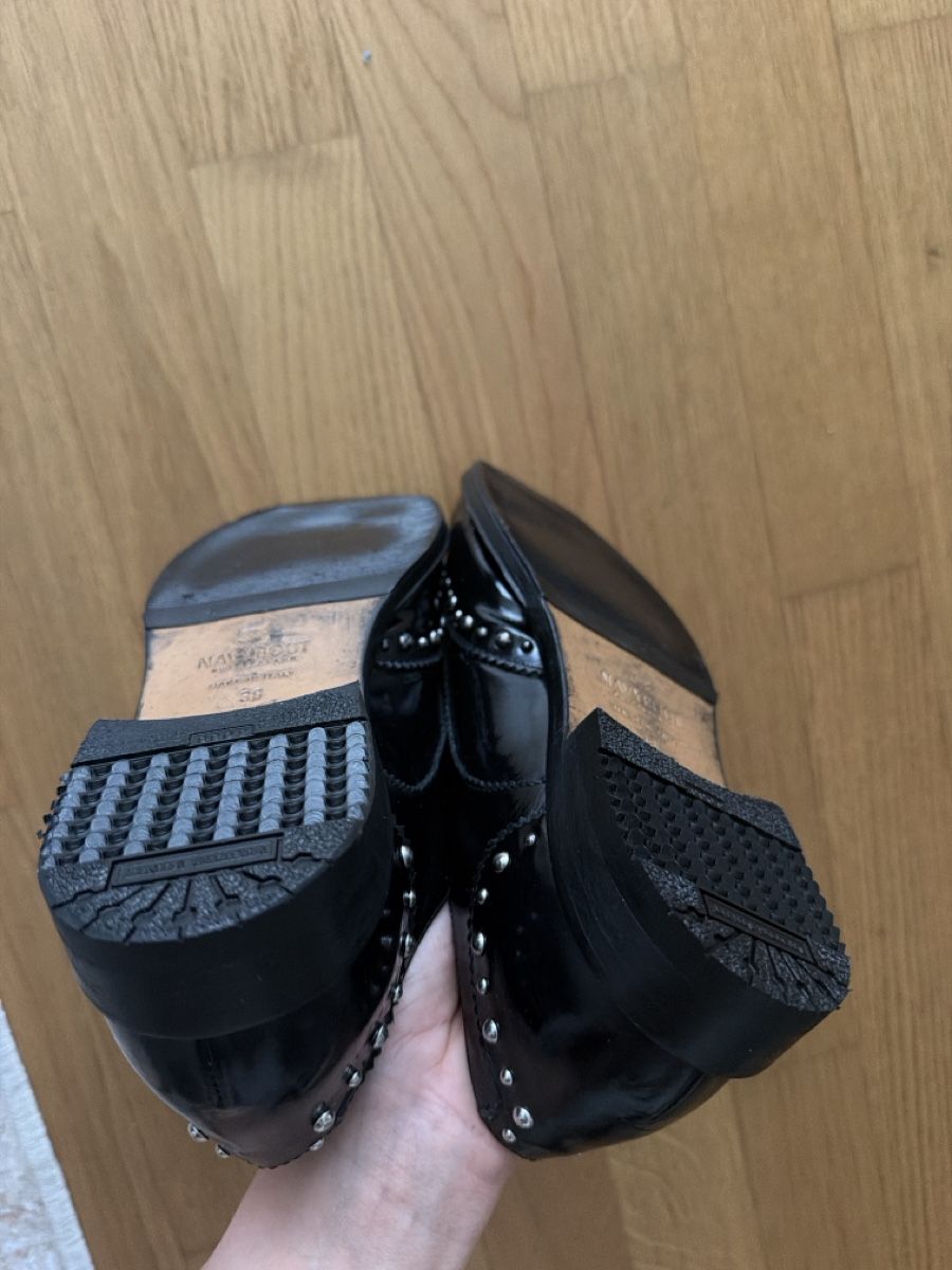 Scarpe da donna: Navyboot leather shoes – Usato da Zürich venduto da dil_m7wy 1
