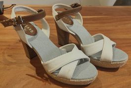 Unisa Sommer Sandalen