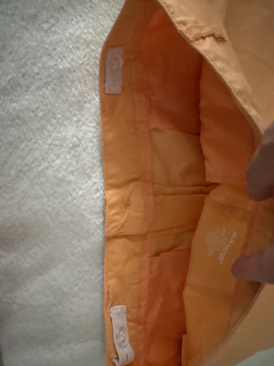 Manor Pantaloni: Manor Mädchenshorts, Gr. 152 – Usato da Zürich venduto da szityu 3