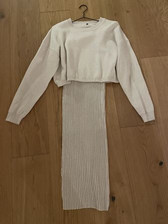 Trendiges Strickkleid-Set Kleid Pullover Beige, Grösse M,