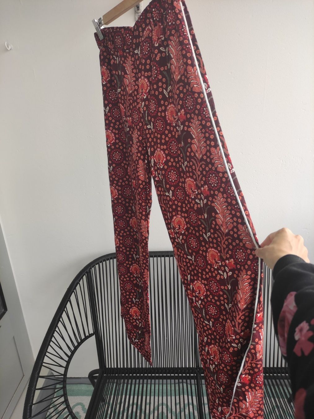 Pantaloni: Sommerhose rot gemustert Gr. 36 Sienna – Nuovo (secondo la descrizione) da Schliern b. Köniz venduto da Pecannut 1