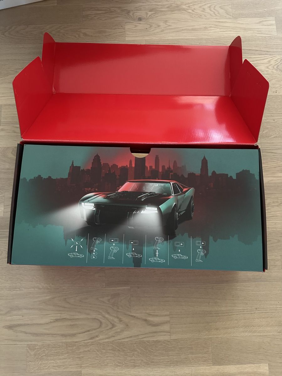 Hot Wheels Modellini d'auto: Hot Wheels RC "The Batman" Batmobile 1:10 (Mattel) – Difettoso da Au ZH venduto da spi_r6rp 4