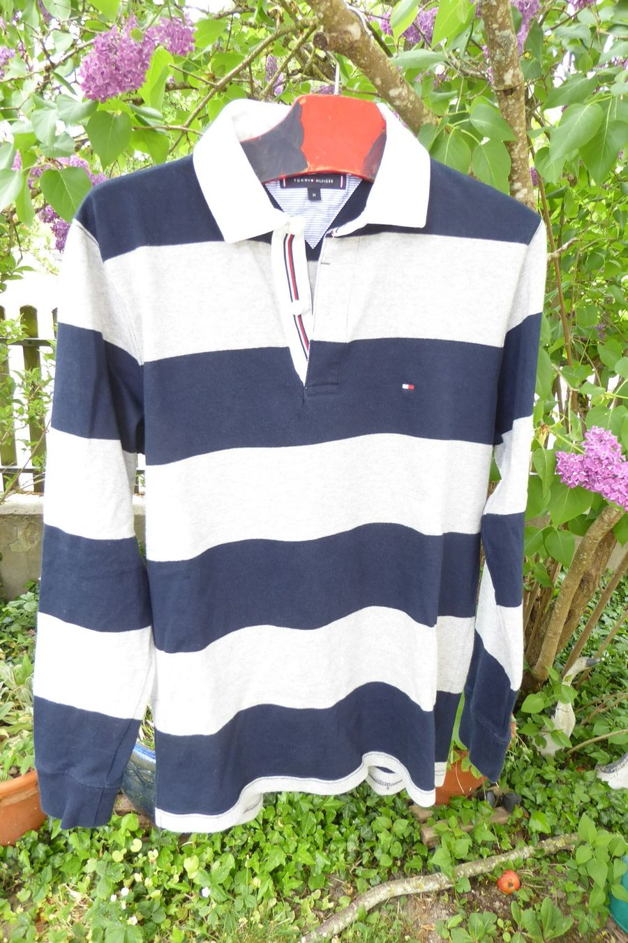 Tommy Hilfiger Maglioni & Felpe: Tommy Hilfiger Polo Gr. M  Pullover gestreift blau/grau – Usato da Langenthal venduto da Drathesel