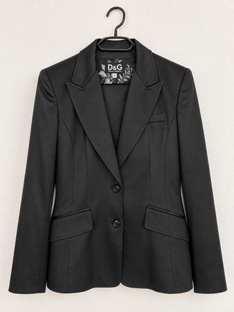 D&G Dolce & Gabbana suite like New 32/46