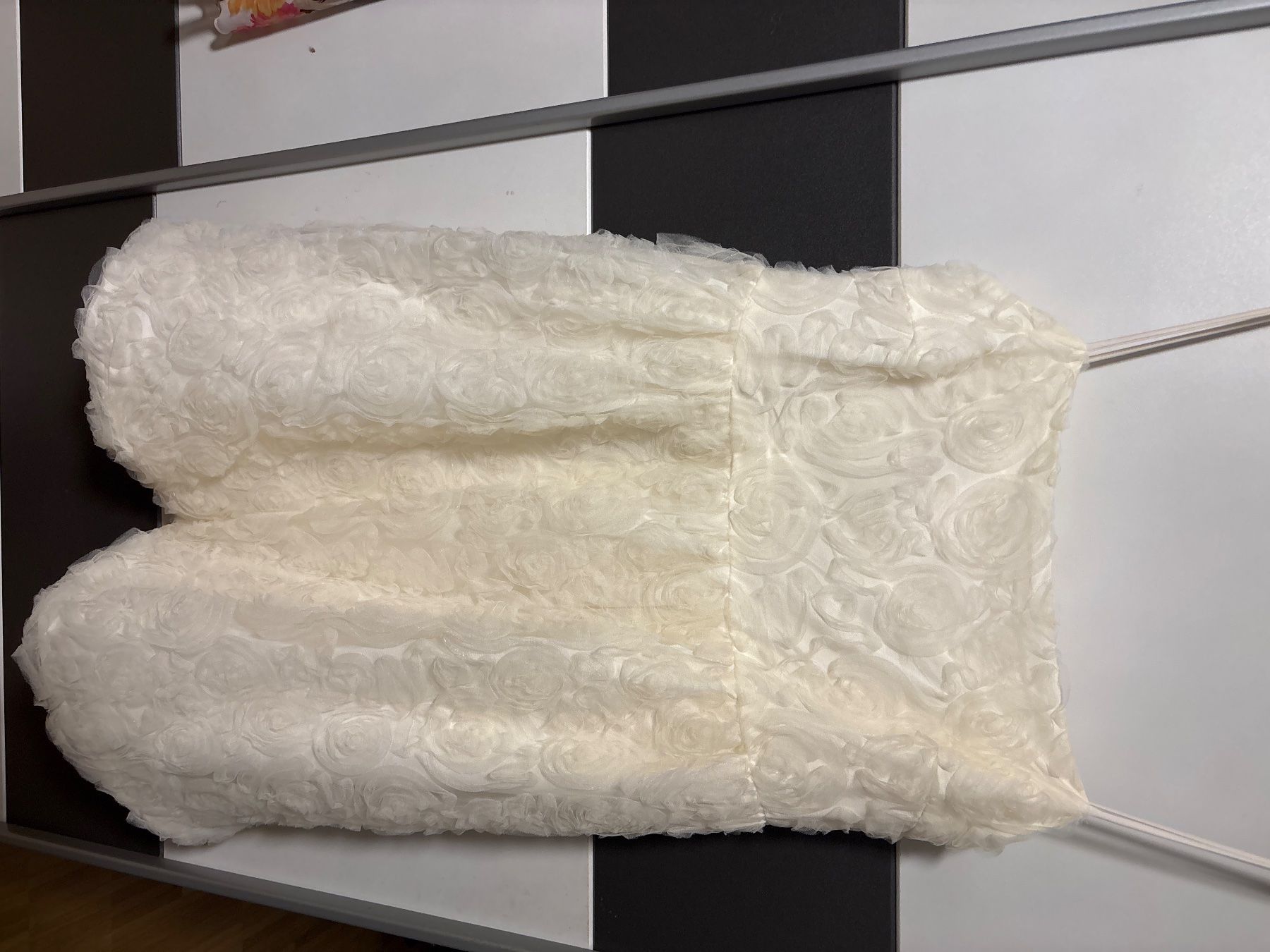 Vila Kleider: Wunderschönes Vila Kleid – Neu (gemäss Beschreibung) aus St. Gallen von kes_5bxr 1