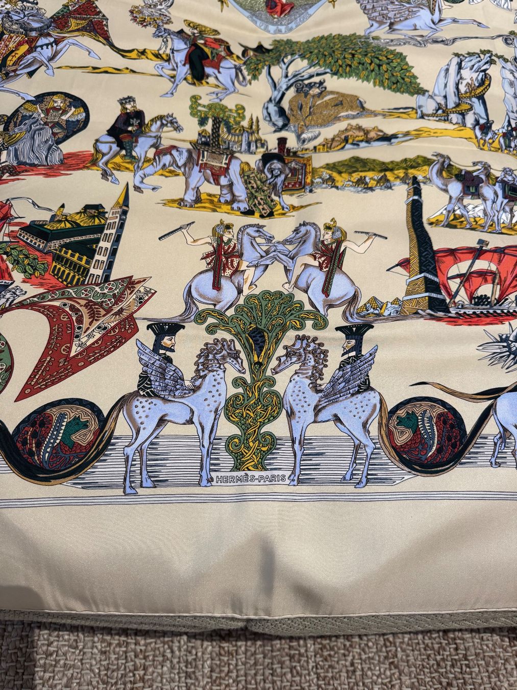 Hermès Foulards, Tücher & Schals: HERMES SCHAL SEIDE 90, SOIE – Gebraucht aus Schwyz von bofb 2
