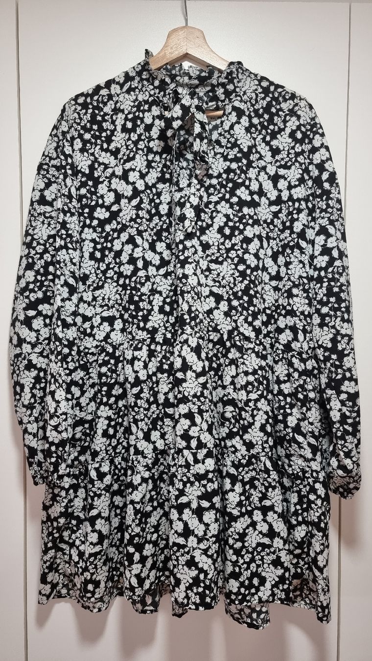 Vero Moda Tuniche: Lange Tunikabluse Vero Moda XL – Usato da Steinach venduto da lesefieber