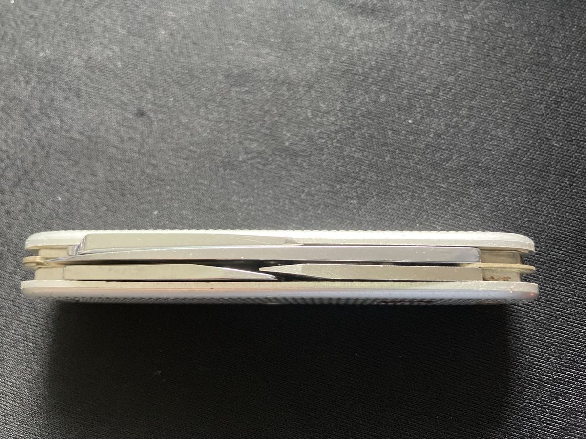 Wenger Militärmesser: Wenger Schweizer Armee Messer 1991 – Gebraucht aus Zürich von Classic_Collection_Zurich 3