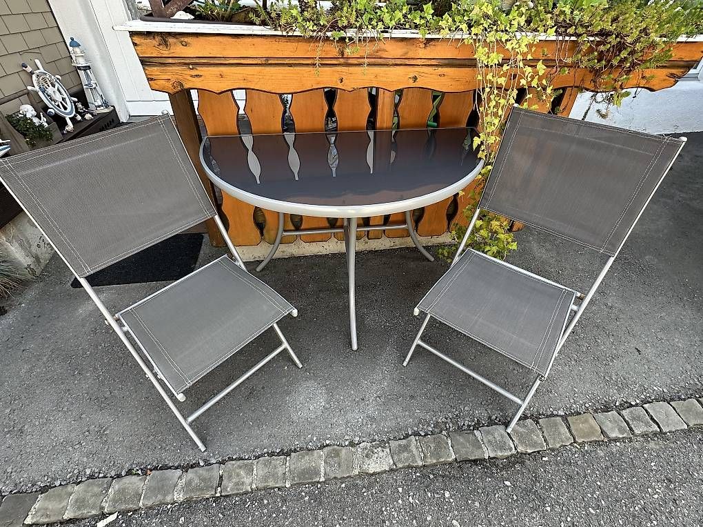 Set de table et chaises: Gartentischset mit 2 Stühlen – D'occasion à Rebstein par Svnb03 1