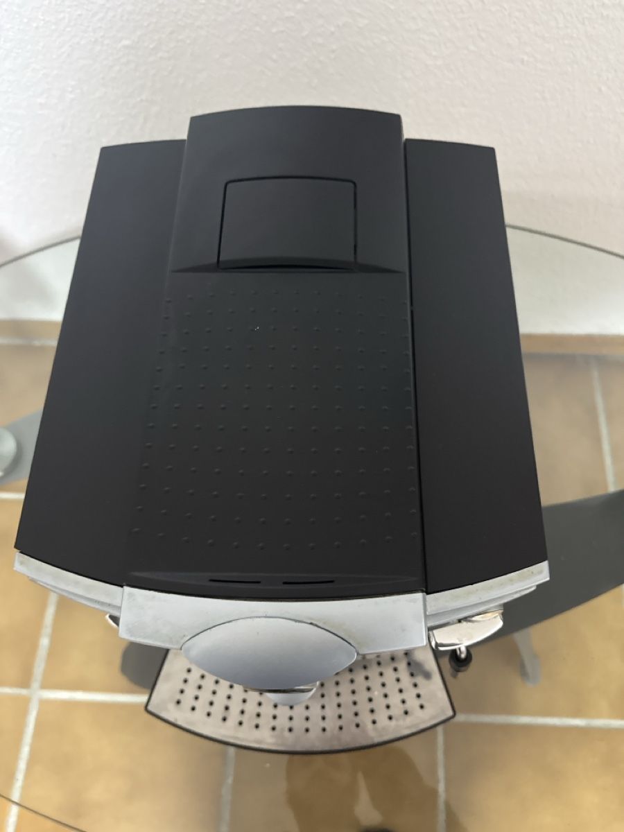 Kaffeemaschinen & Espressomaschinen: Machine à café Jura Impressa E65 – Gebraucht aus Soyhières von Jura22 2