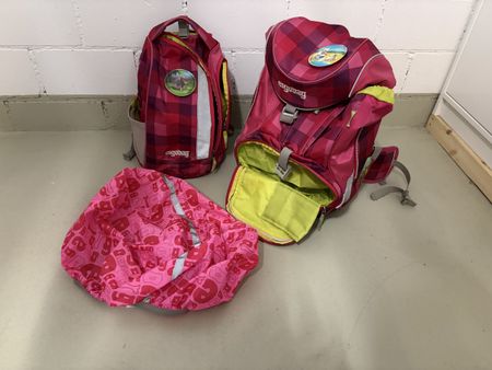 Ergobag Schulrucksack Set kariert rosa guter Zustand