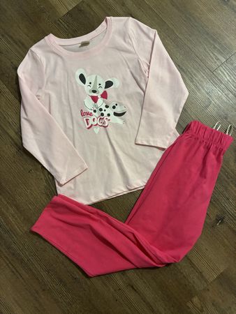Schönes Pyjama Gr. 98/104, Neu