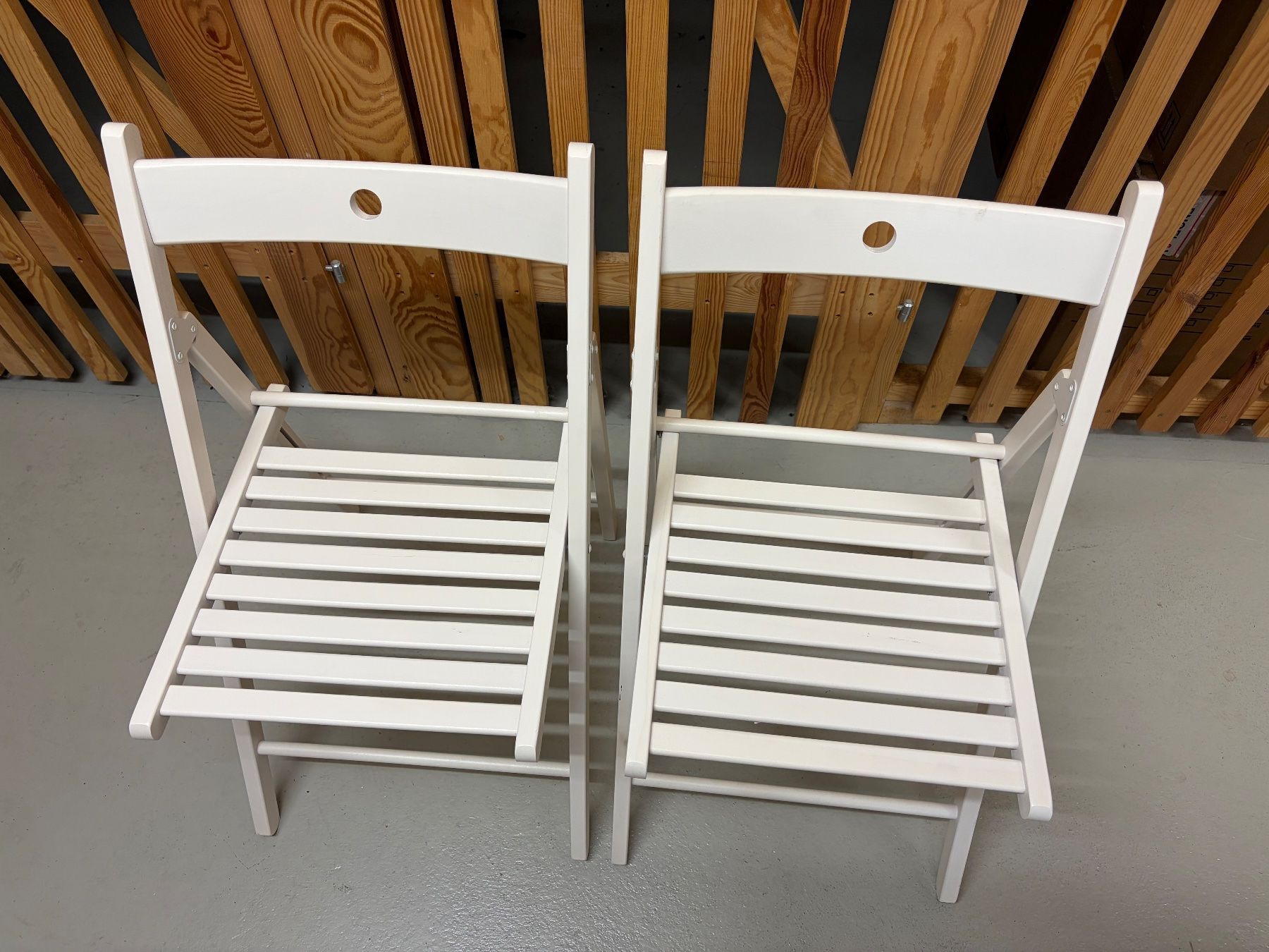 Ikea Stühle: IKEA Frösvi Klappstühle – Gebraucht aus Steinmaur von muvtec