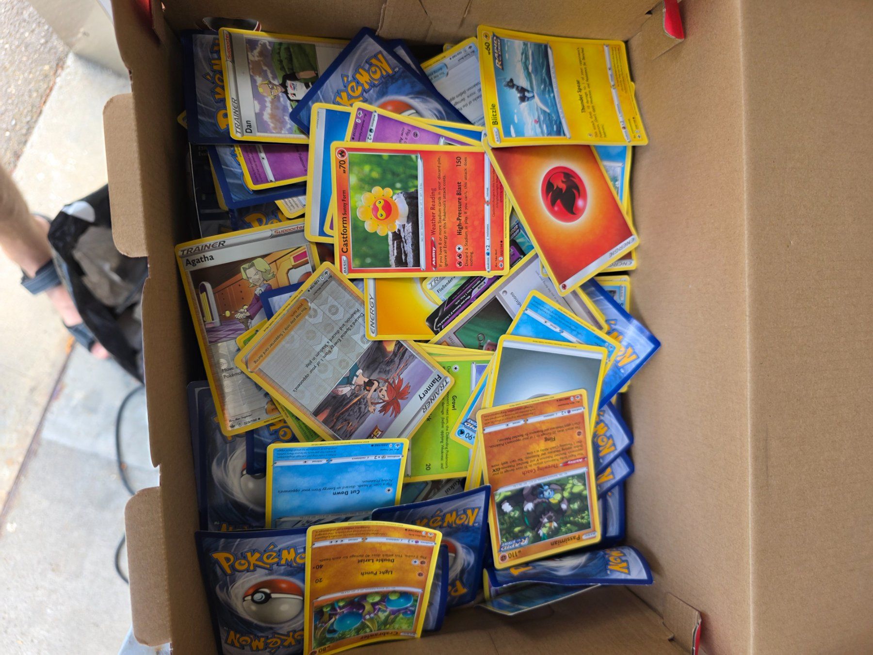 Pokémon Cartes à collectionner: Pokemon Karten – D'occasion à Badäl par RYzeR9980X4D 1