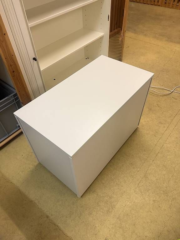 Korpus: Rollcontainer Bürocontainer Schubladen hellgrau – Gebraucht aus Bern von Sellionaire_007 4