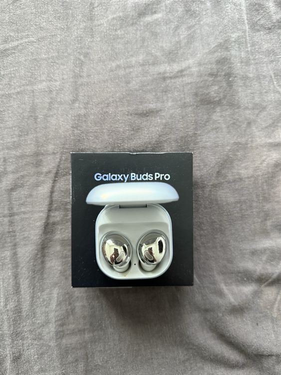 Samsung Kopfhörer: Samsung Galaxy Buds Pro - Silber - Top Zustand! – Gebraucht aus Fällanden von Georgios21 1