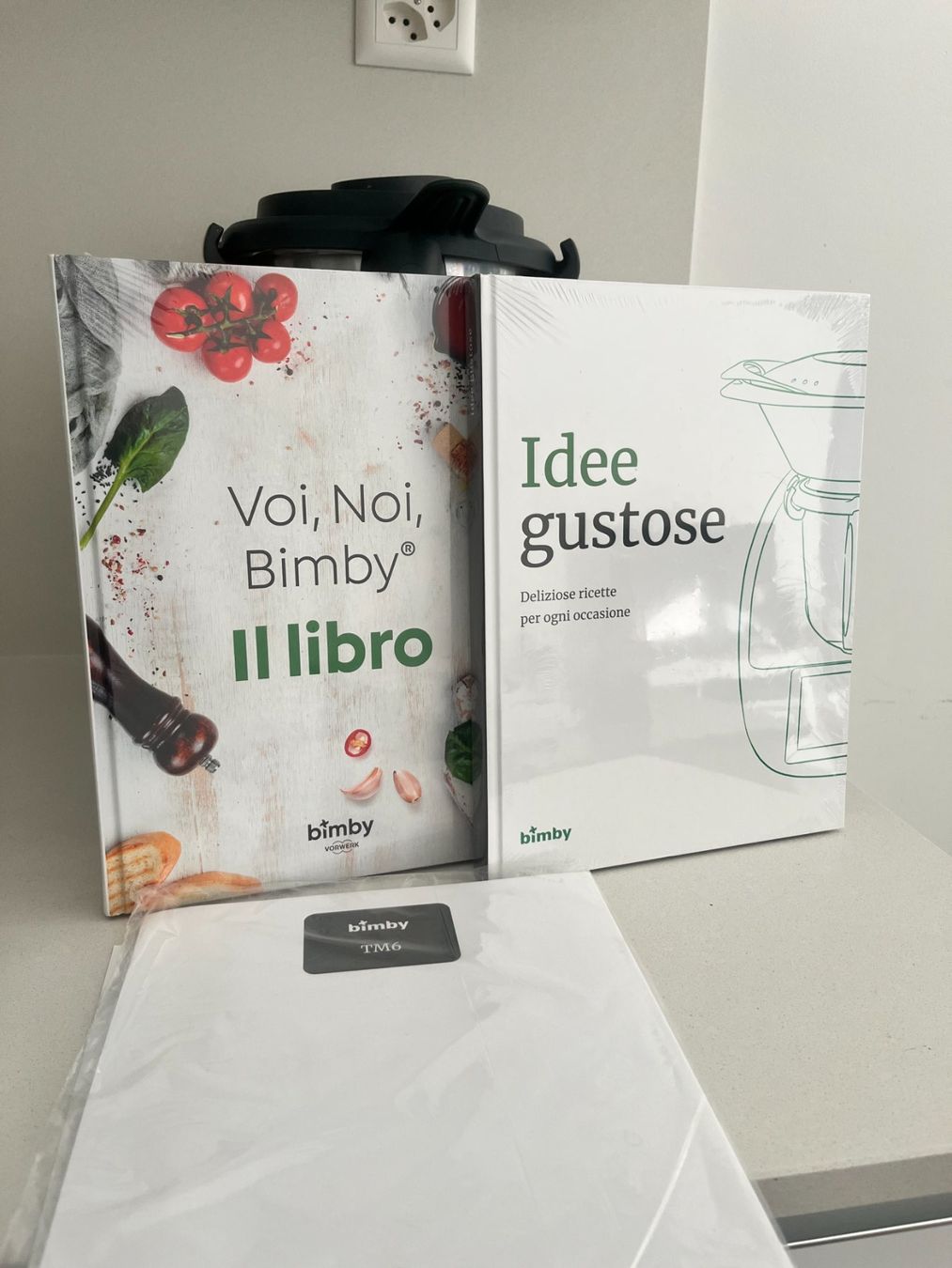 Elettrodomestici da cucina: Bimby TM6 Vorwerk completo con accessori – Usato da Pambio-Noranco venduto da val_97q2 2