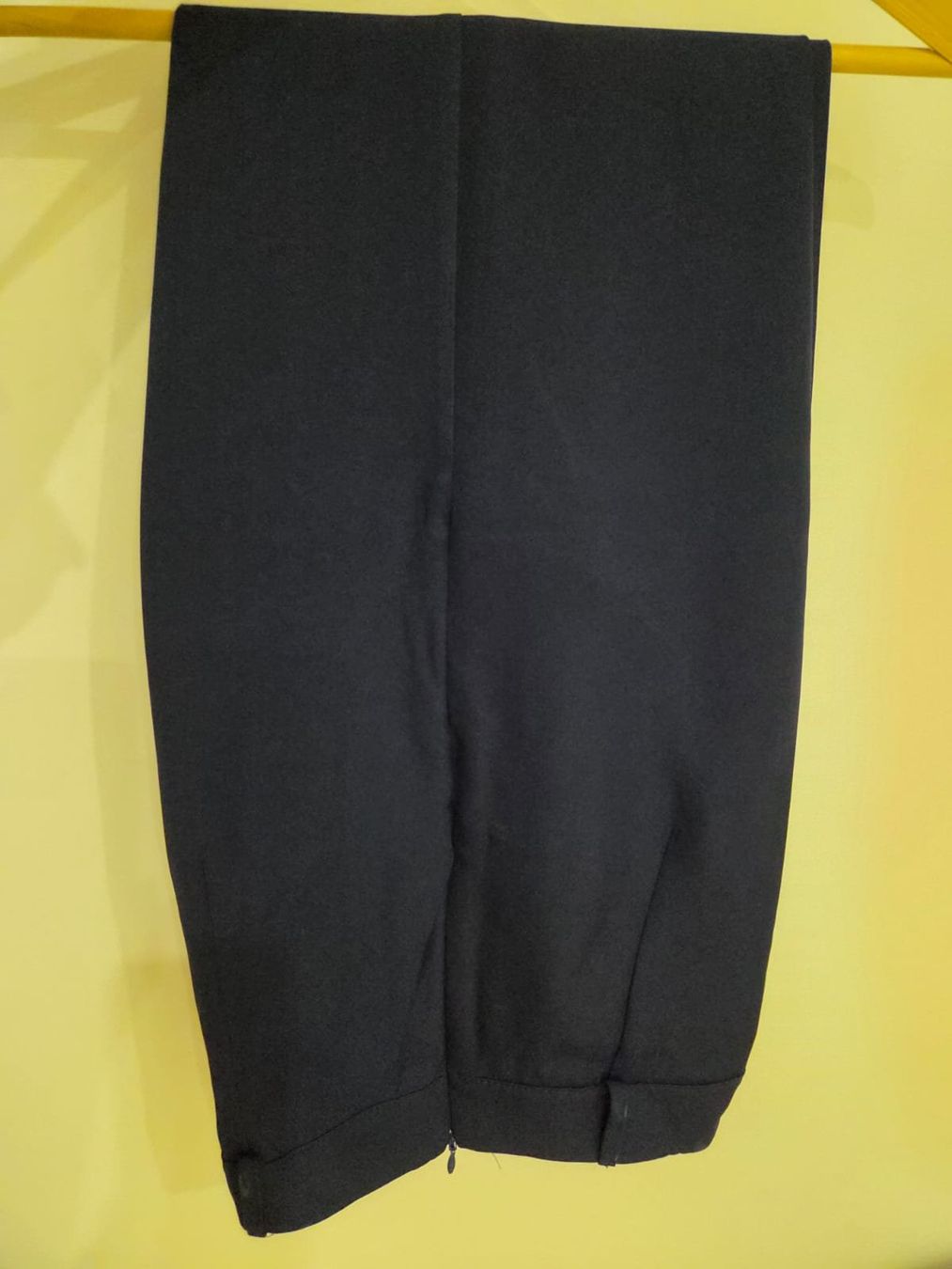 Completi & Tailleur: Tailleur pantalon et blazer bleu – Usato da Begnins venduto da IlikeHiPhi 2