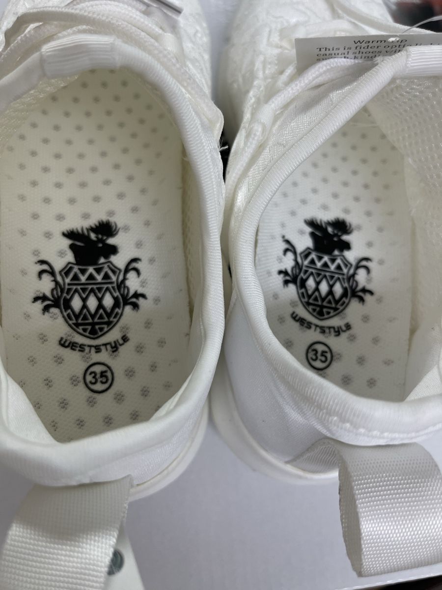 Scarpe da uomo: Weisse Sneakers Gr. 35 – Nuovo (secondo la descrizione) da Ueberstorf venduto da ojas23 1
