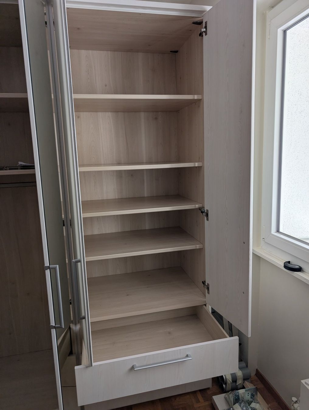 Armoires: Armoire à vendre – D'occasion à Morlon par ale_88b9 2