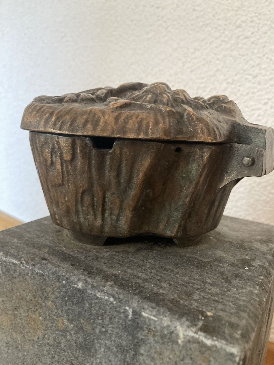 Sculture & Statue: Weihwasser Behälter mit Granitstein – Usato da Staad SG venduto da gab_7dr9 8