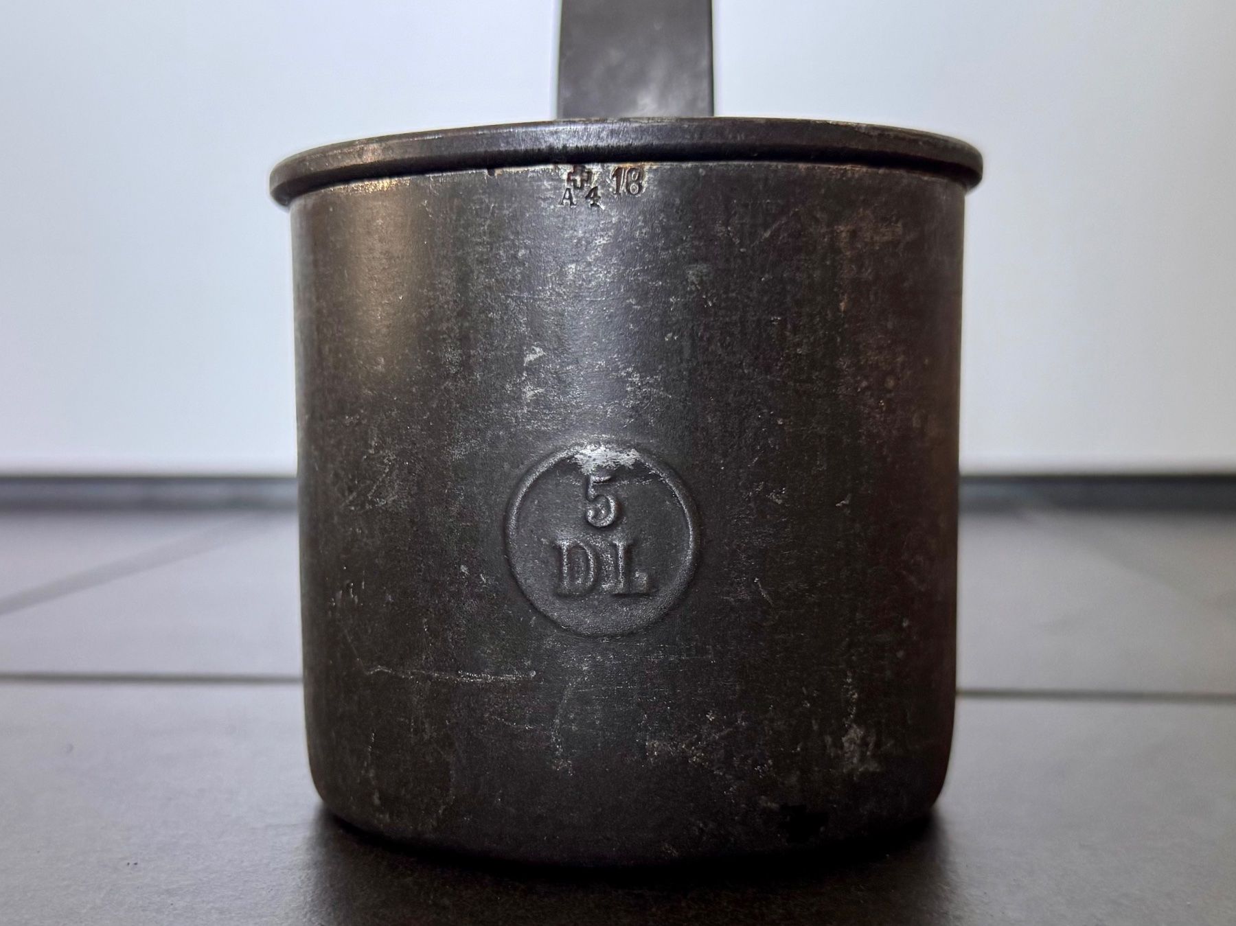 Elettrodomestici da cucina: Antiker Milchschöpfer 5 dl Messbecher Milchmass – Usato da Rothrist venduto da Fondgruebe 2