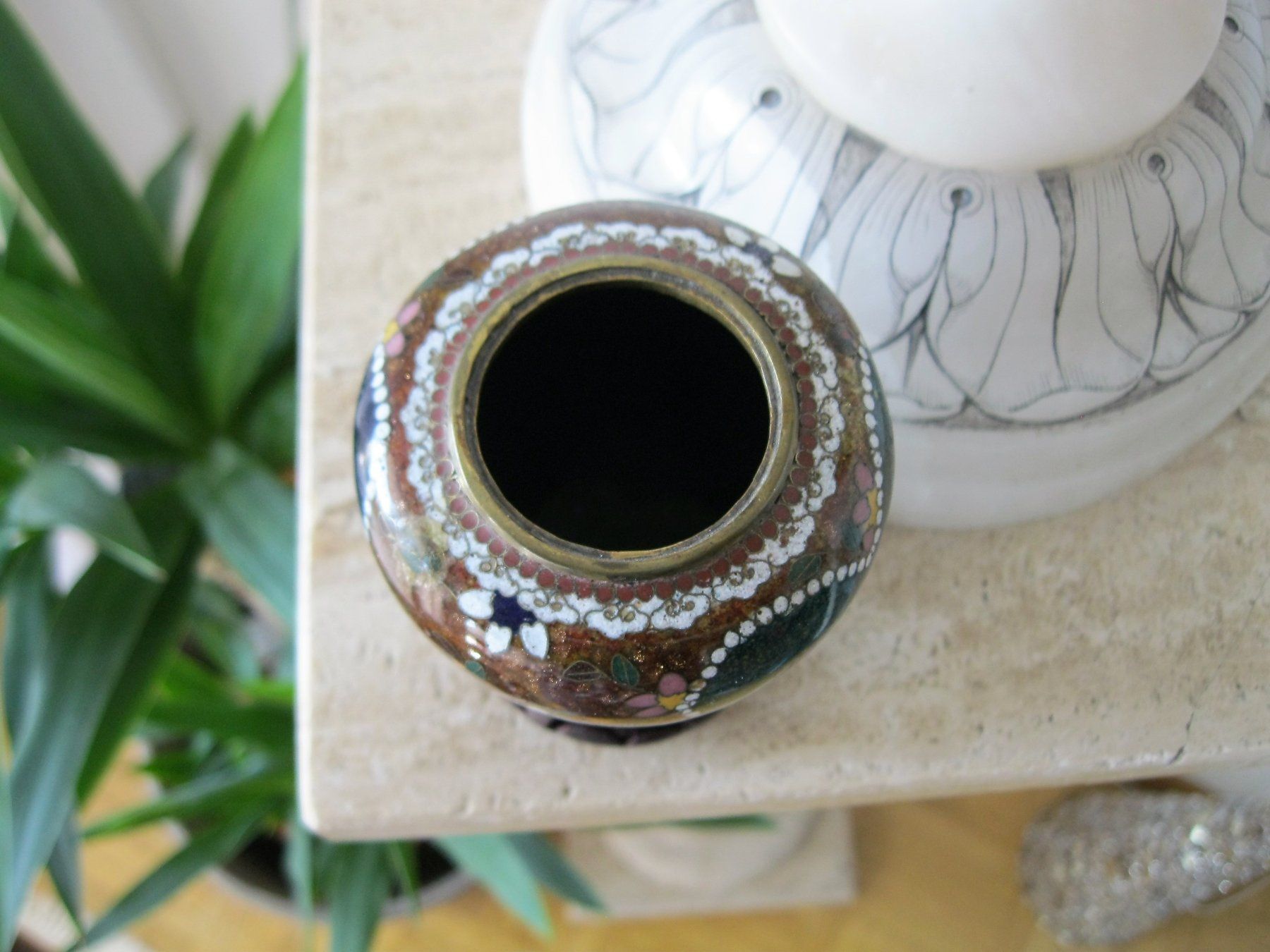 Vasen & Gefässe: KLEINES  HÜBSCHE  CLOISONNE` VASE – Gebraucht aus Männedorf von Andreas2002 2