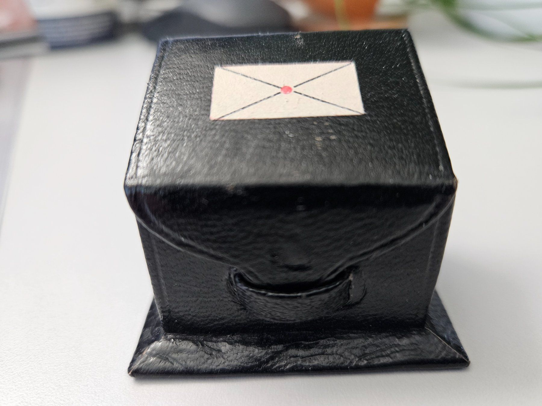 Tutti i francobolli: Rare Vintage Briefmarkenbox, -schatulle **Sammlerstück** – Usato da Rüti ZH venduto da Moli8