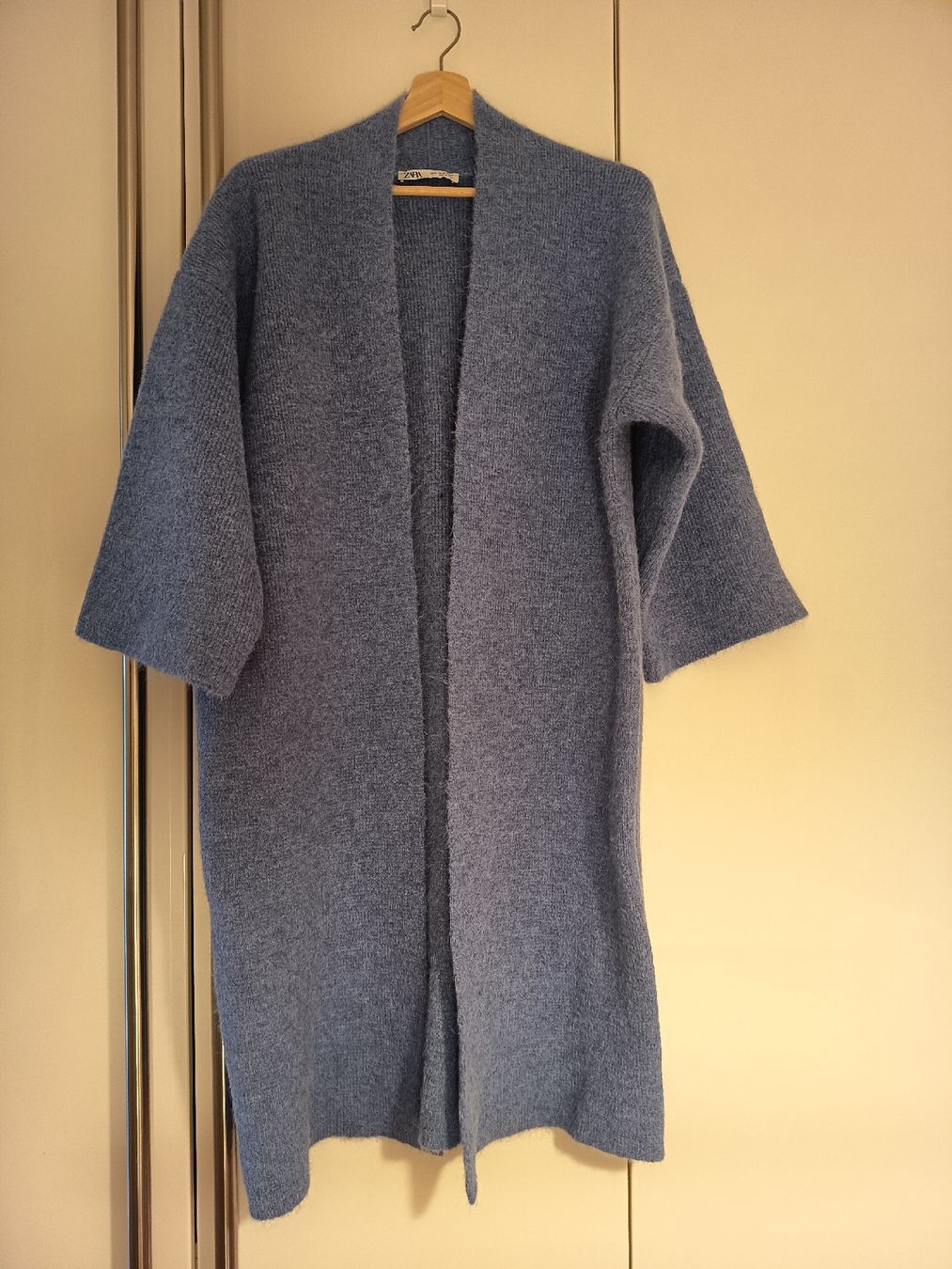 Zara Vestes: Long Knit Cardigan Blue – Neuf (Voir description) à Basel par beg_6v7r