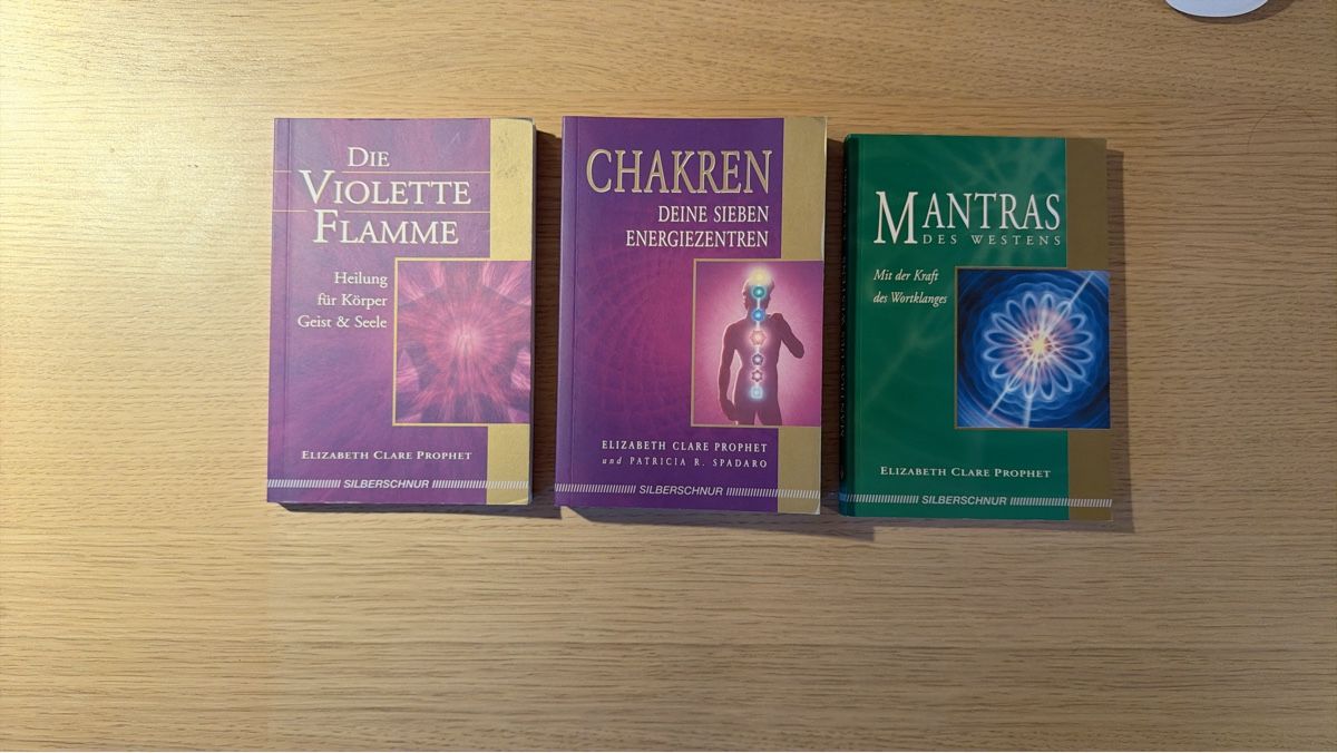 Livres: Esotherik-Bücher – D'occasion à Duedingen par Yawa2