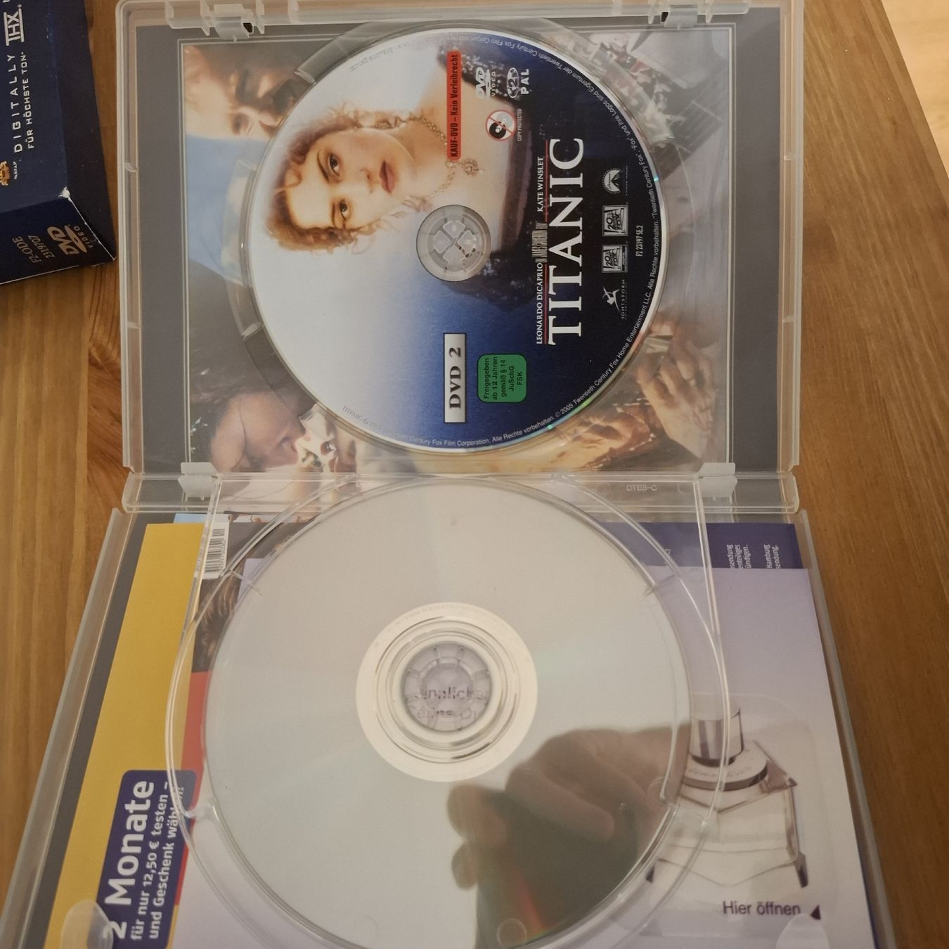 Tutti i DVDs: DVD Titanic Deluxe Collector's Edition – Nuovo (secondo la descrizione) da St. Gallen venduto da emi_nfh9 5