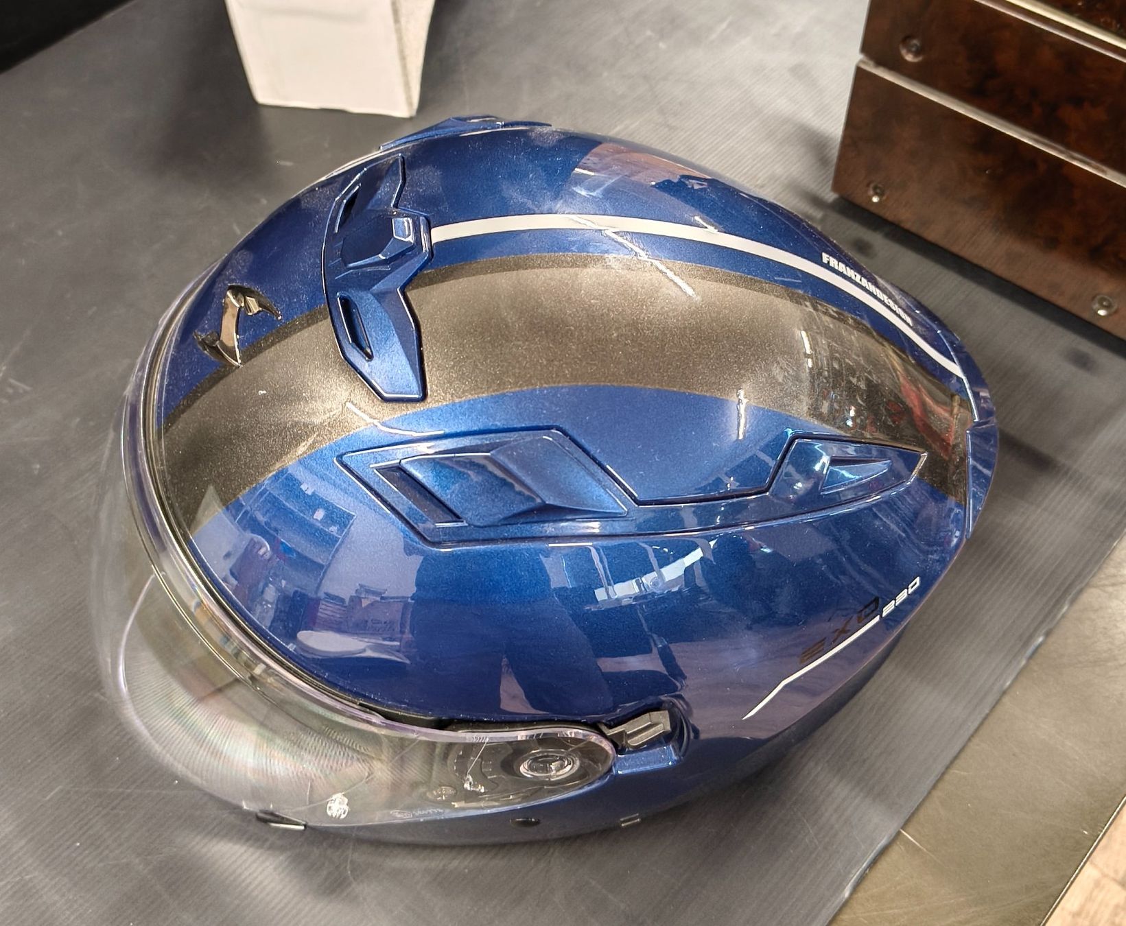 Helme & Visiere: Scorpion EXO 230 Motorradhelm – Gebraucht aus Basel von bk_brockibasel 3
